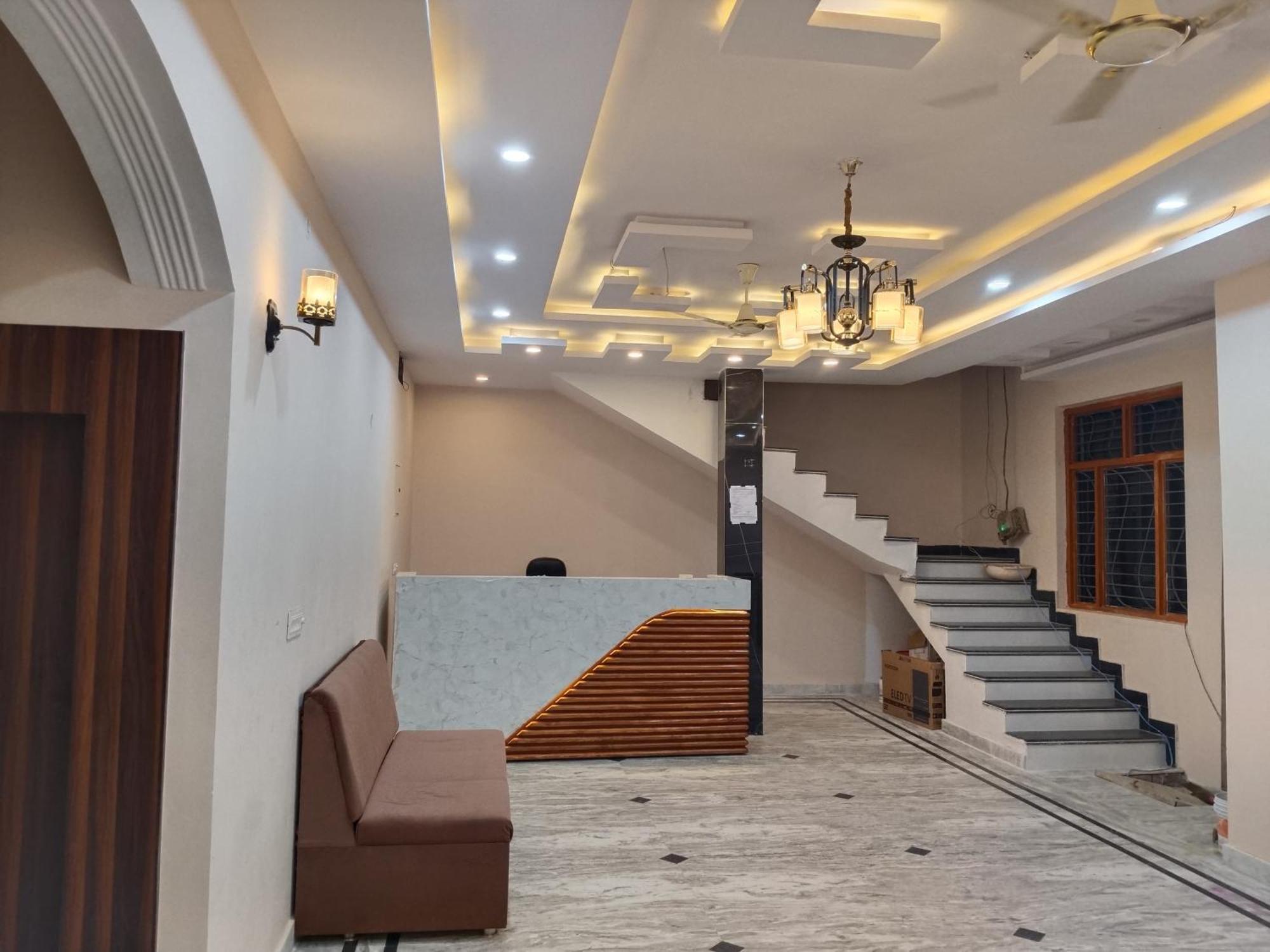 Atithi Inn Khajurāho Buitenkant foto