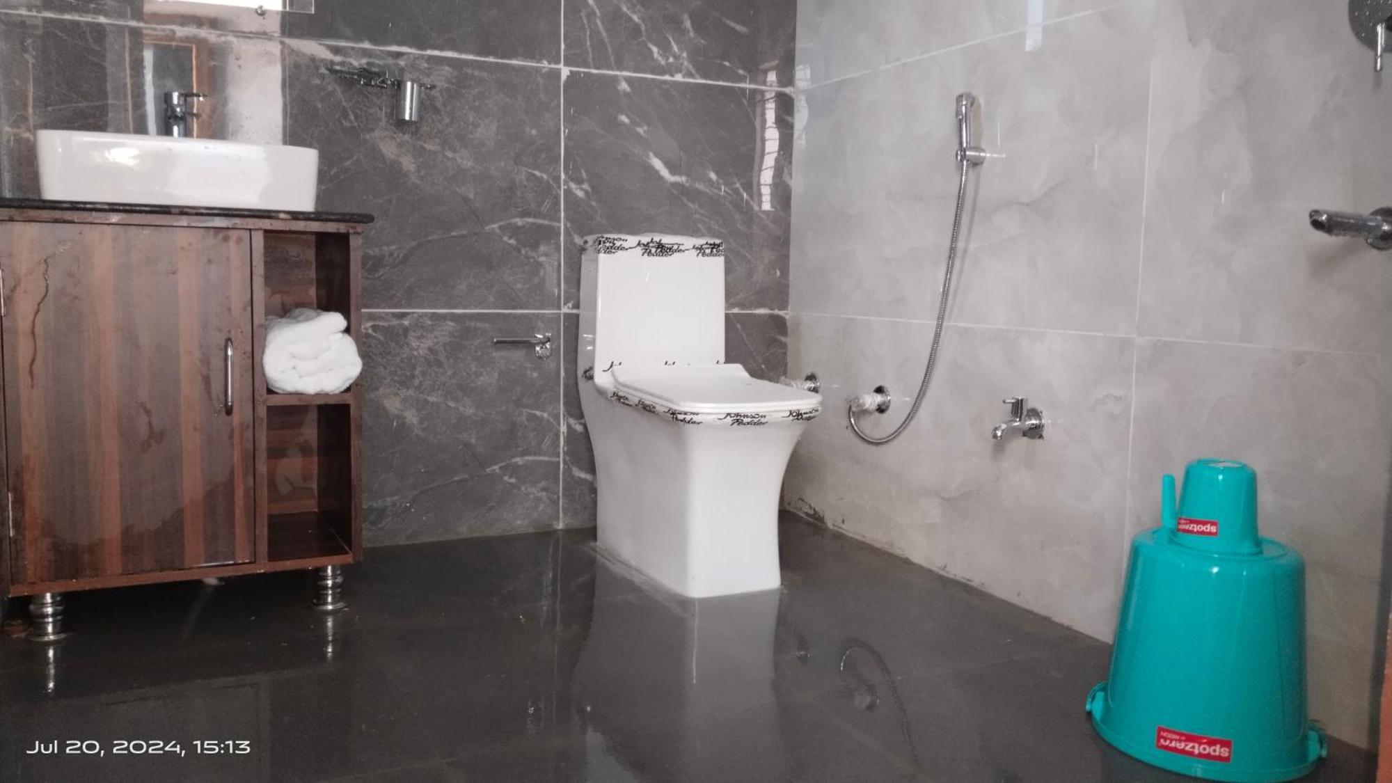 Atithi Inn Khajurāho Buitenkant foto
