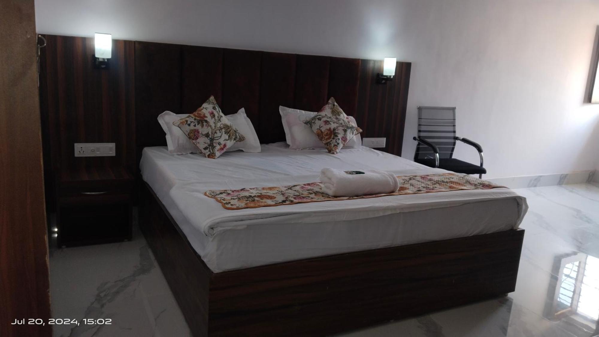 Atithi Inn Khajurāho Buitenkant foto