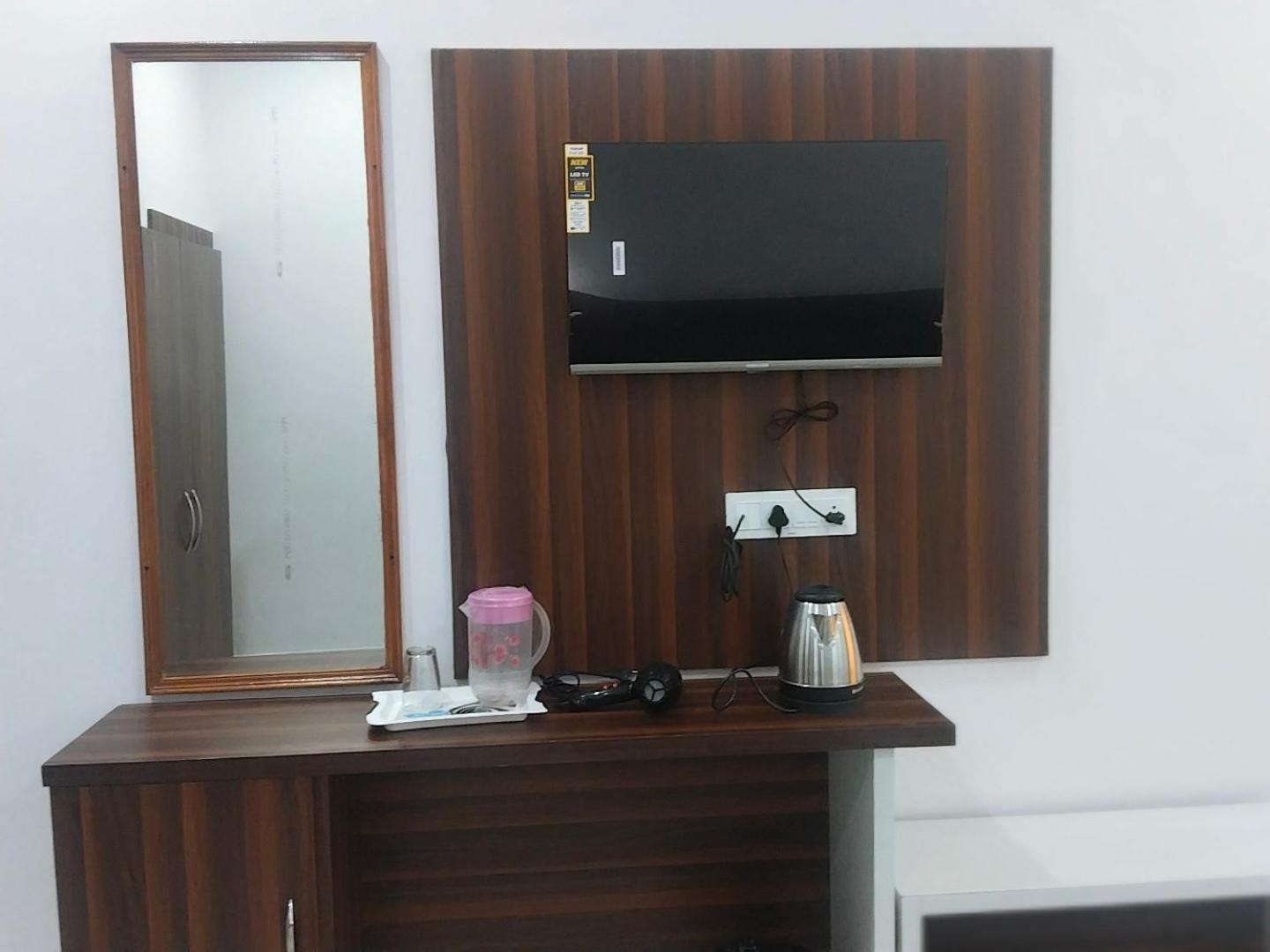 Atithi Inn Khajurāho Buitenkant foto